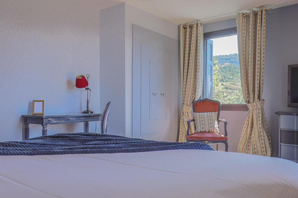 Hotel Le Relais Des Chartreuses Le Boulou Esterno foto