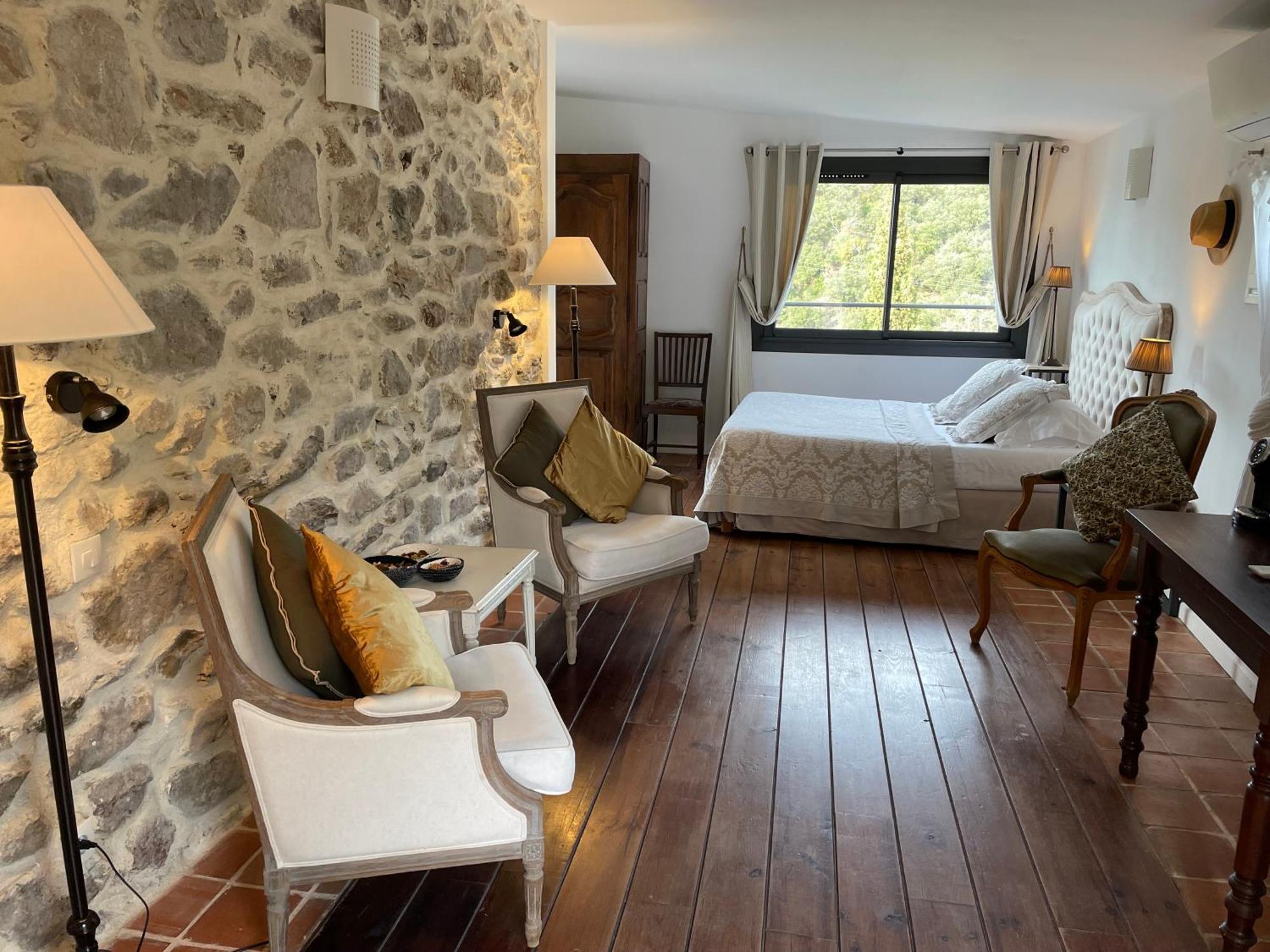 Hotel Le Relais Des Chartreuses Le Boulou Esterno foto