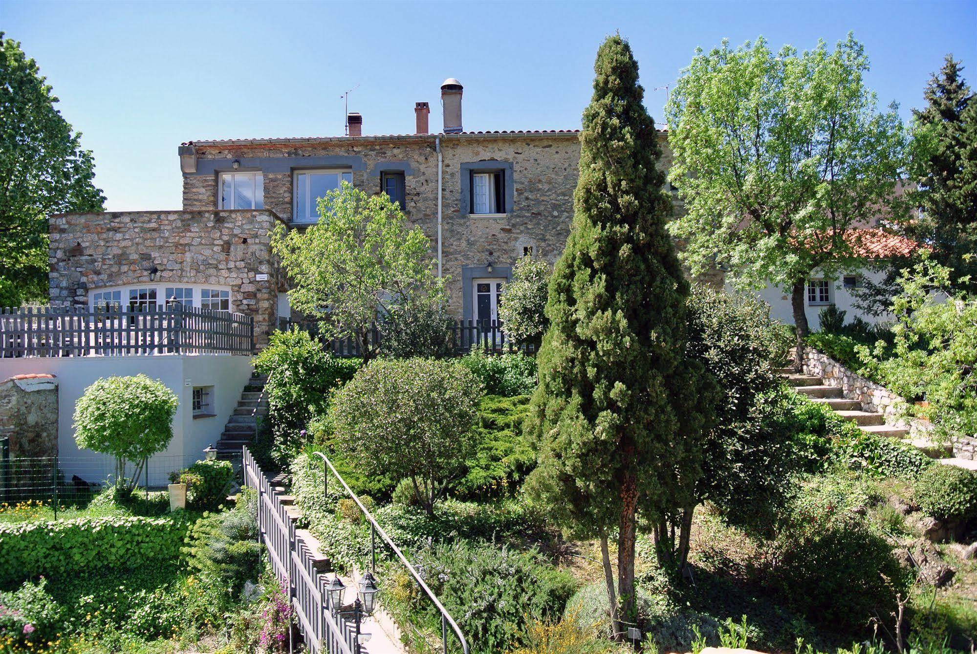 Hotel Le Relais Des Chartreuses Le Boulou Esterno foto
