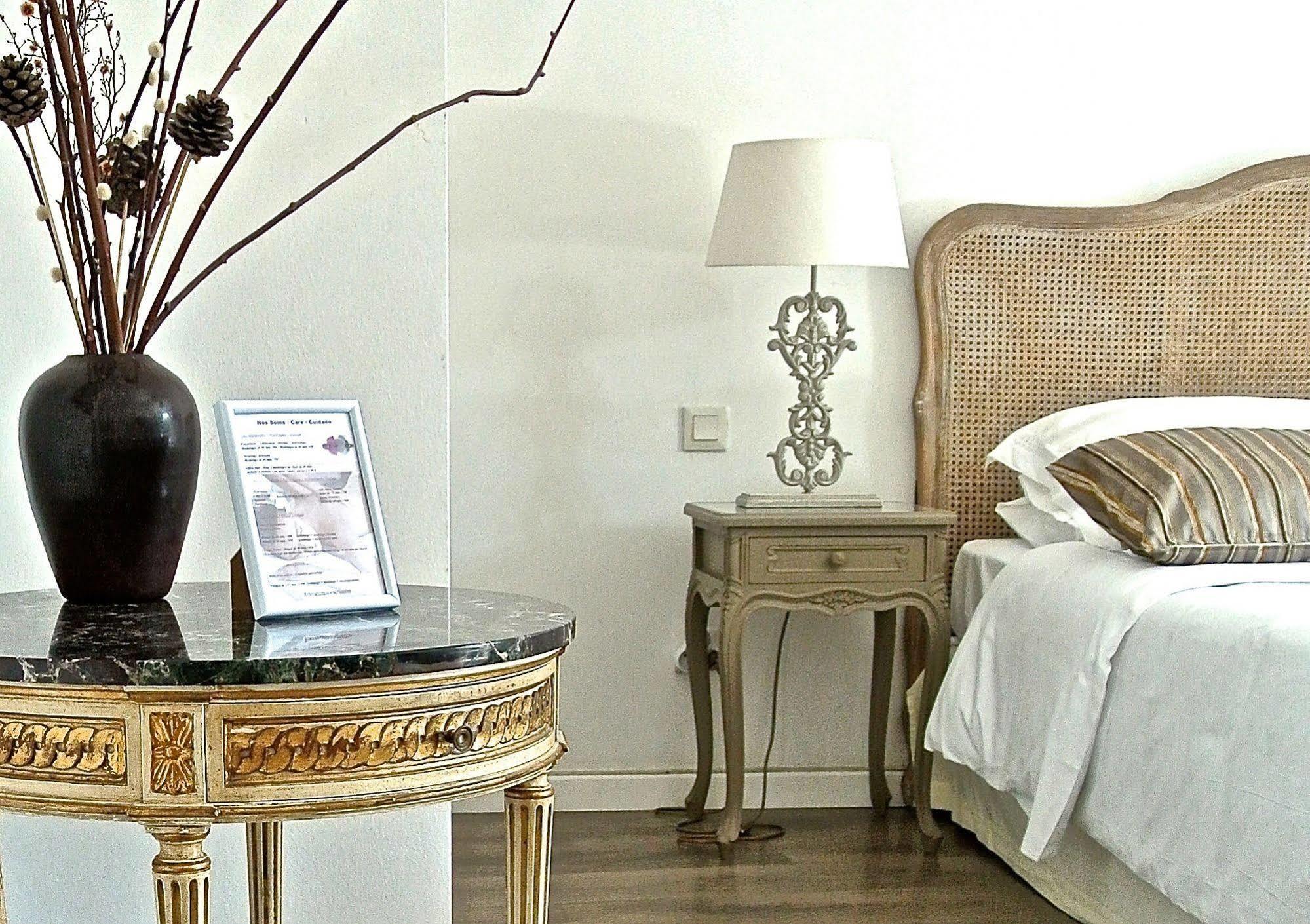 Hotel Le Relais Des Chartreuses Le Boulou Esterno foto